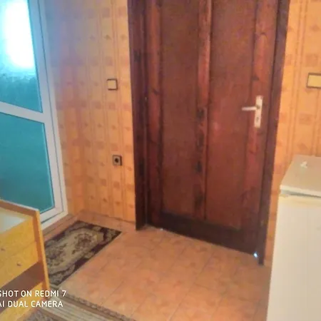 Famili Barba Yani ホテル