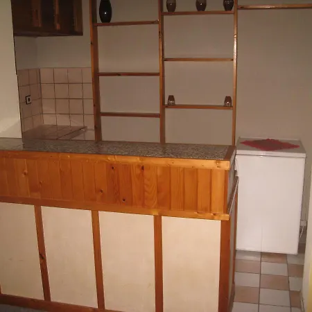 Famili Barba Yani ホテル