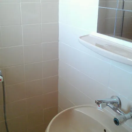 Famili Barba Yani Złote Piaski